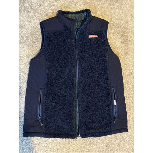 Vineyard Vines reversible blackwatch plaid Sherpa vest, Med $118 - Picture 4 of 7